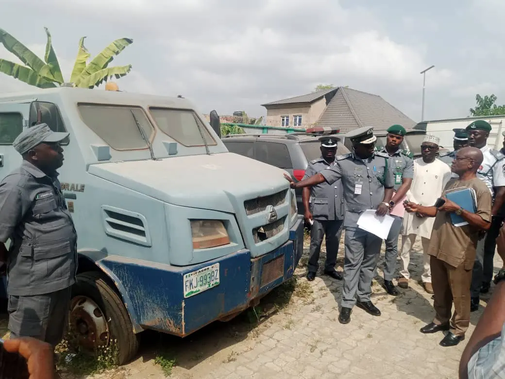 Customs Release Impounded Bullion Van With Over N24m, 12 Bags Of Foreign Rice