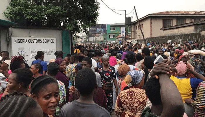 Nigeria Customs Halts Seized Food Sale After Fatal Stampede