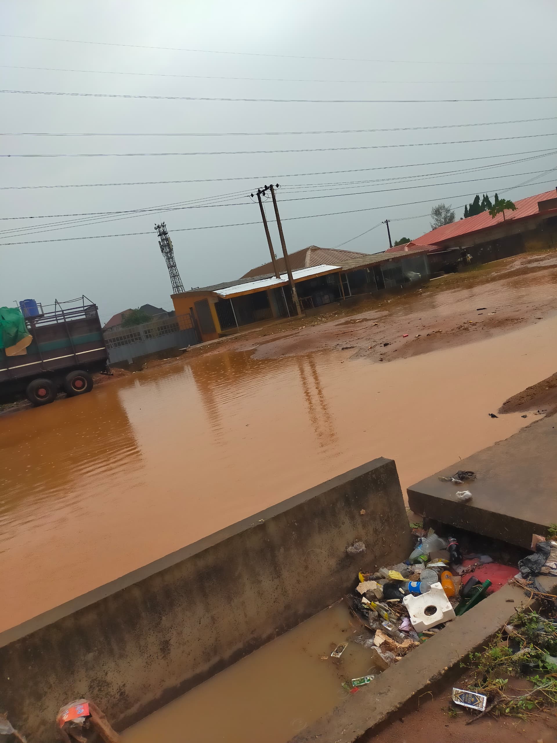 Rains Running Riots: Early Morning Showers Paralyses Activities in Lagos and Ogun States