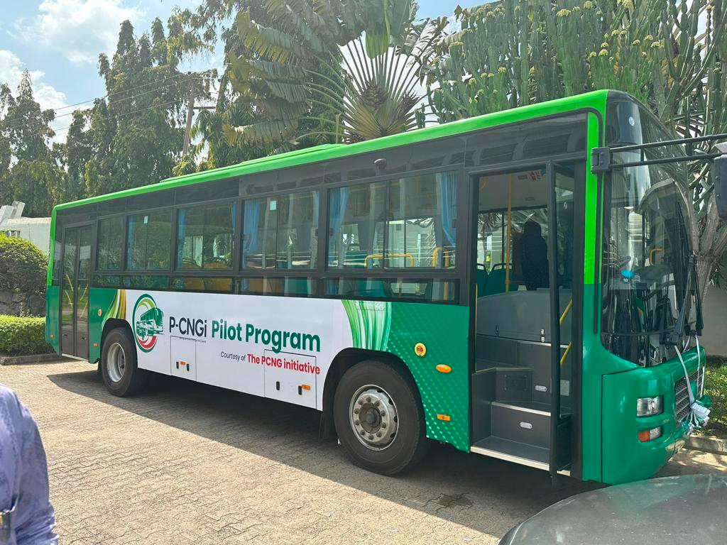 Nationwide Deployment of Compressed Natural Gas (CNG) Vehicles Underway