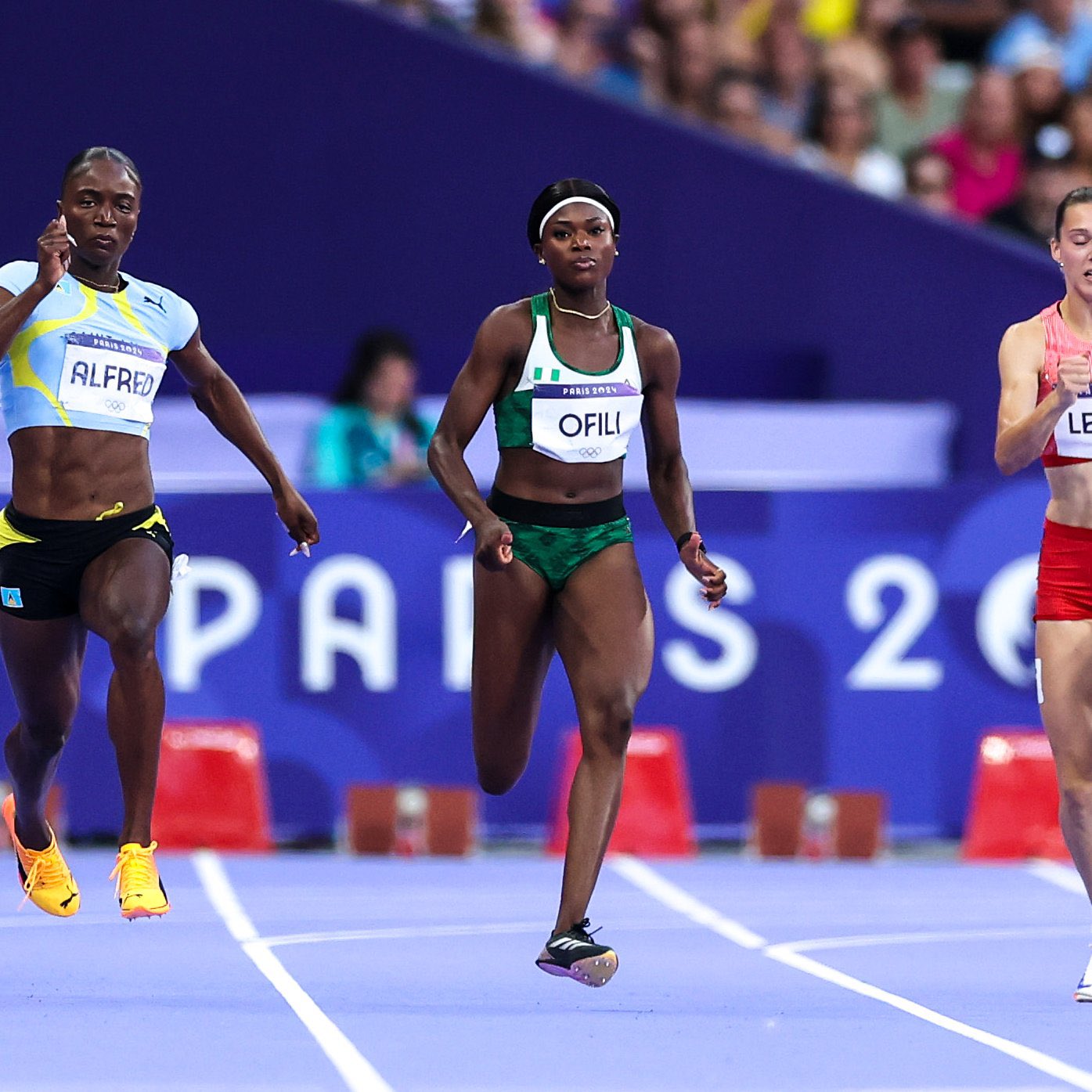 Favor Ofili Advances to 200m Final, Eyes Gold for Nigeria