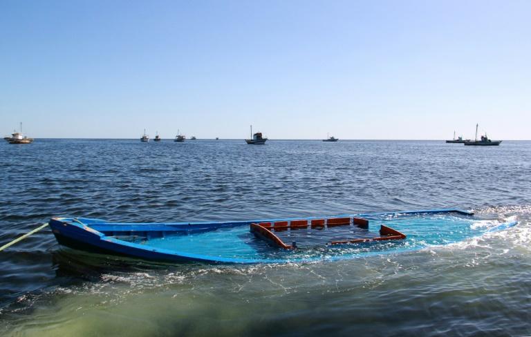 Bayelsa Boat Tragedy: Many Feared Dead as Fire Engulfs and Sinks Passenger Boat