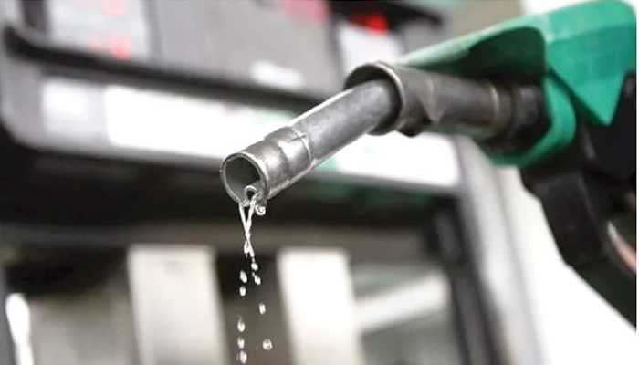 Petrol Price Drops to N965 Per Litre in Abuja