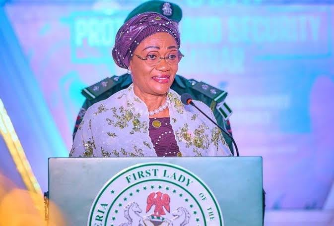 Nigerians Hail First Lady Oluremi Tinubu at 65